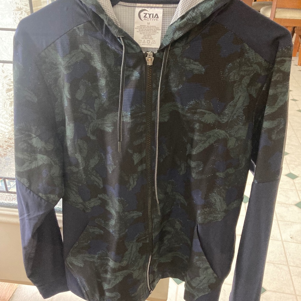 Zyia lightweight jacket